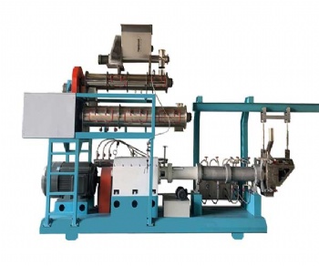 Pet food making machine